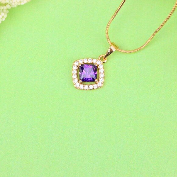 "Princess-Cut Purple Halo Pendant in Gold Plated Brass – Glam Touch, XPPT1793 - Picture 12 of 13